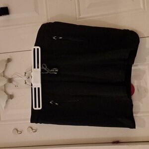 Jones New York Black Skort